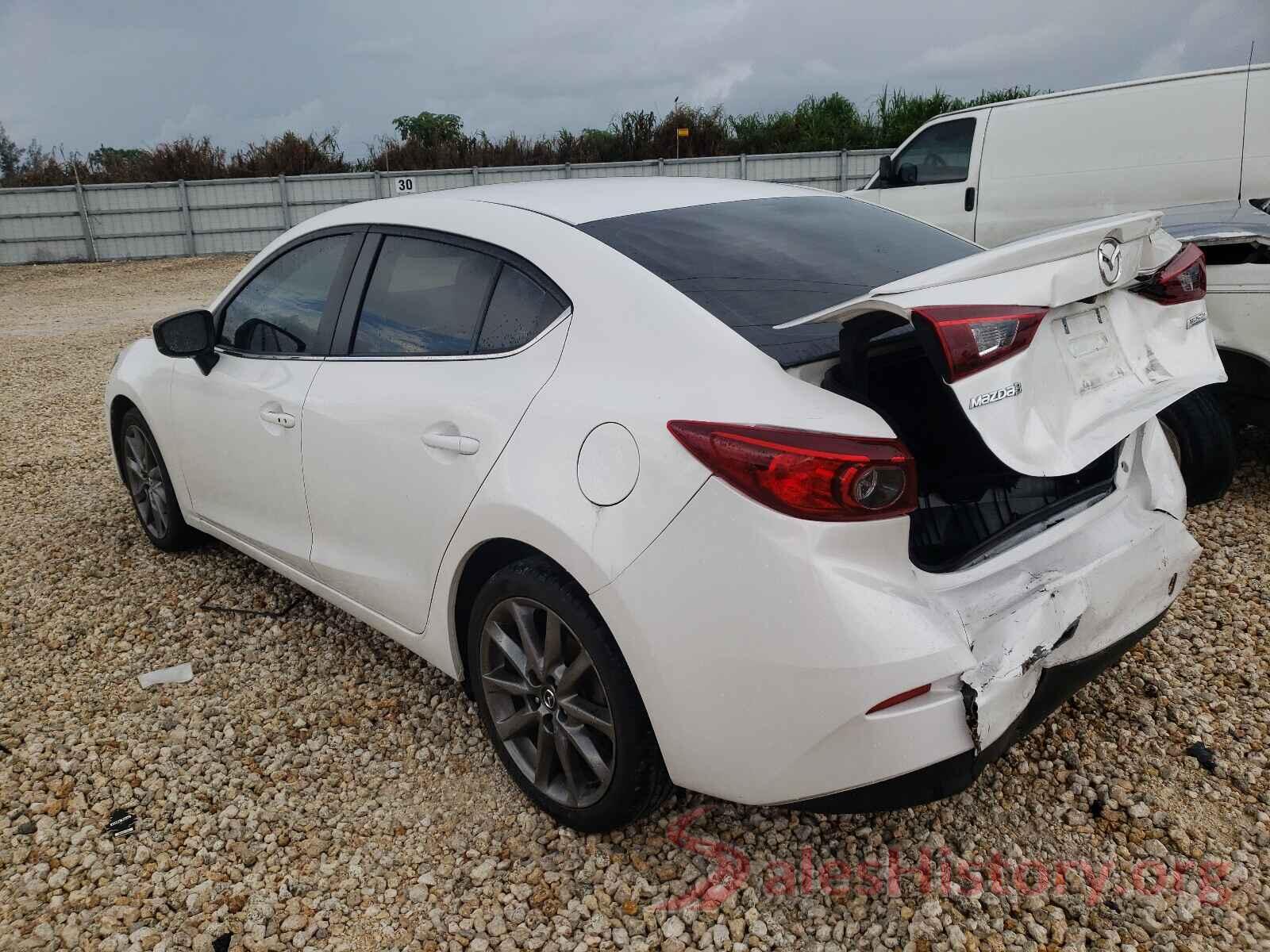 3MZBN1V32JM183657 2018 MAZDA 3