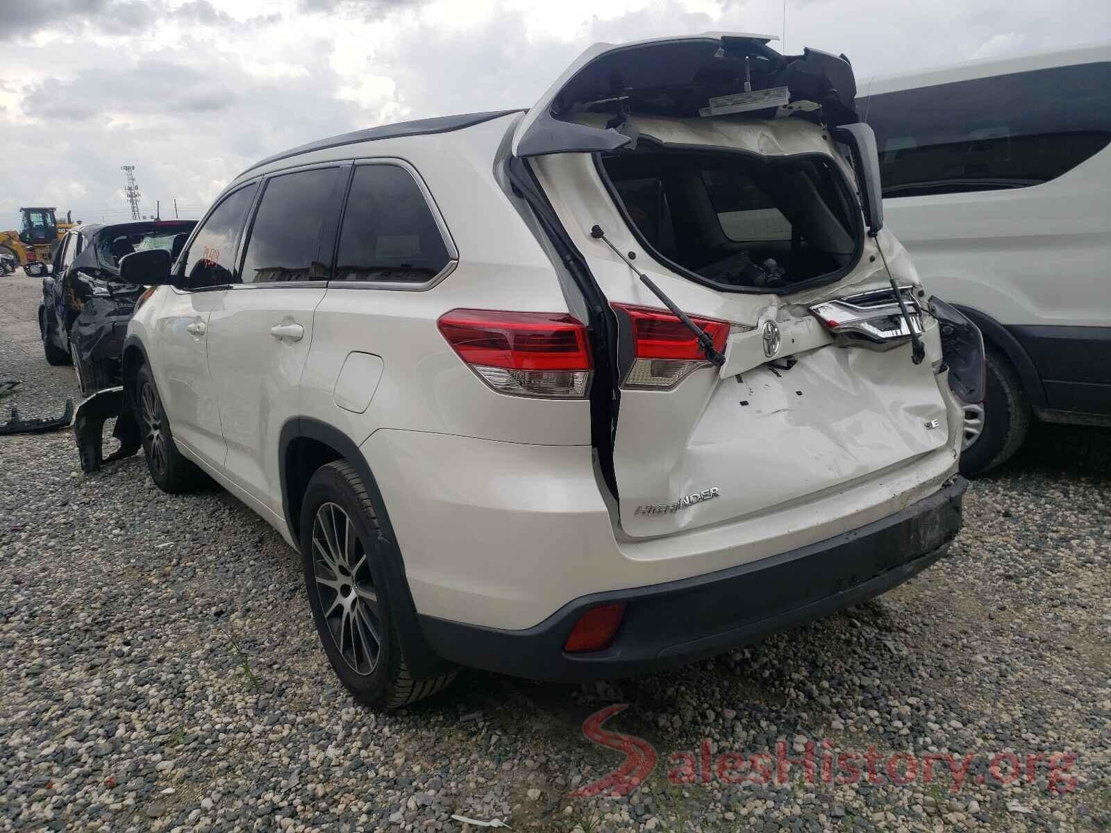 5TDKZRFH1JS528161 2018 TOYOTA HIGHLANDER