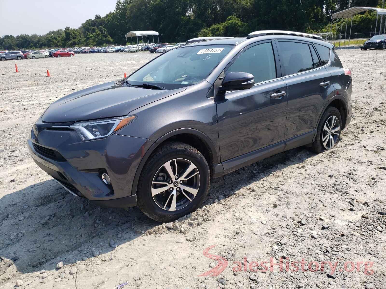 JTMWFREV4HD094048 2017 TOYOTA RAV4