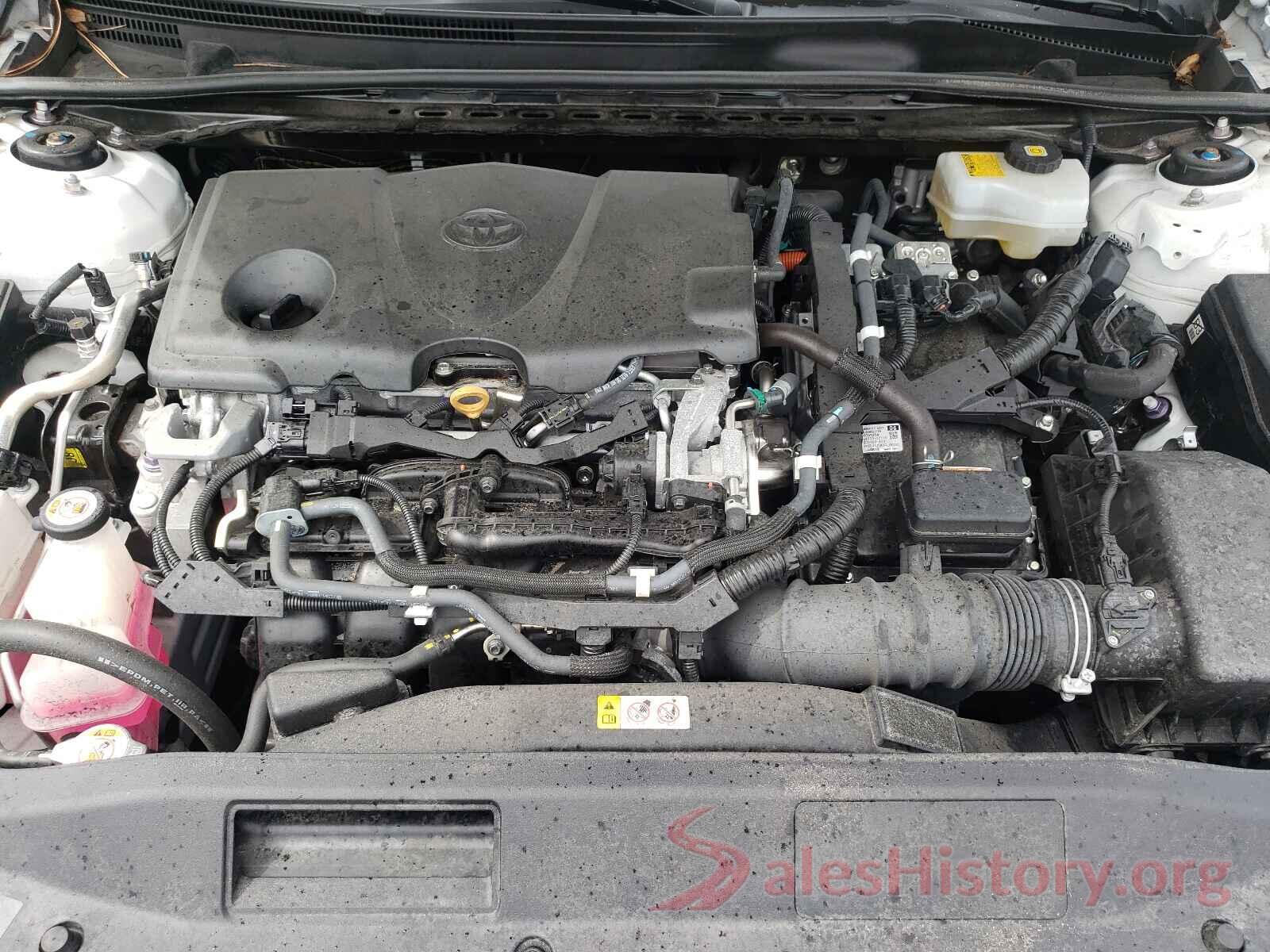 4T1B21HK5JU505584 2018 TOYOTA CAMRY