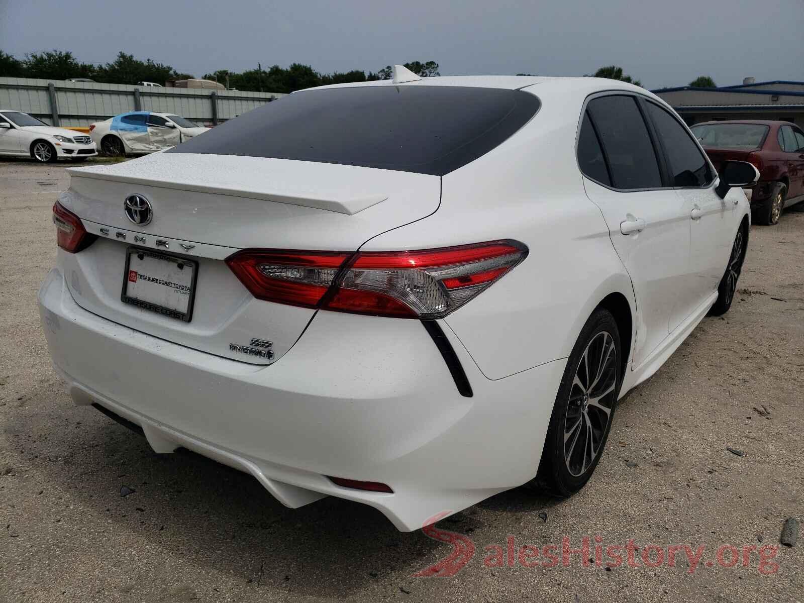 4T1B21HK5JU505584 2018 TOYOTA CAMRY