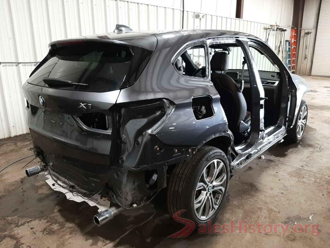 WBXHT3Z38H4A52415 2017 BMW X1