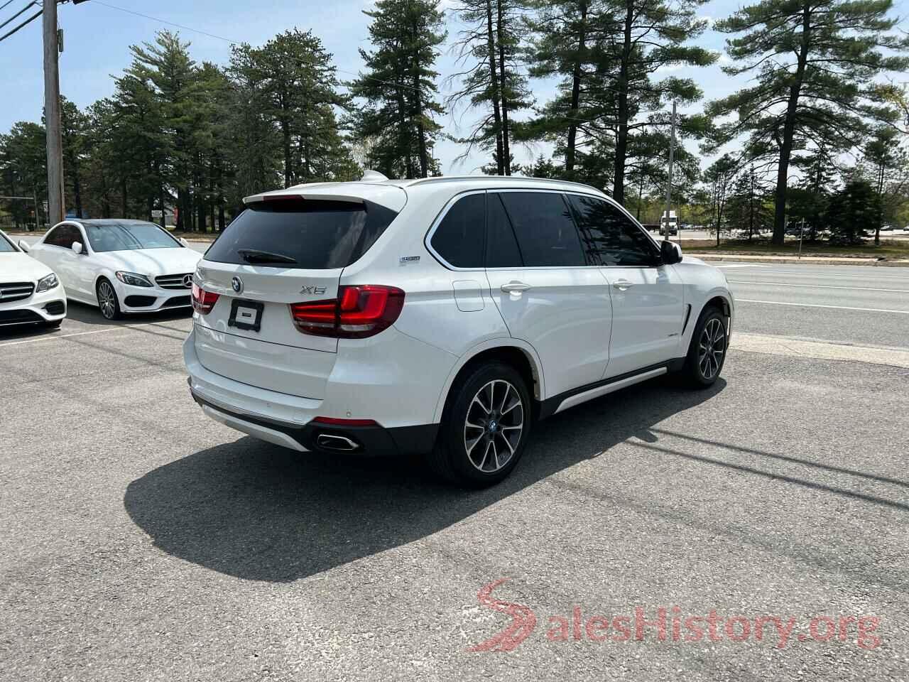 5UXKT0C51J0W03871 2018 BMW X5