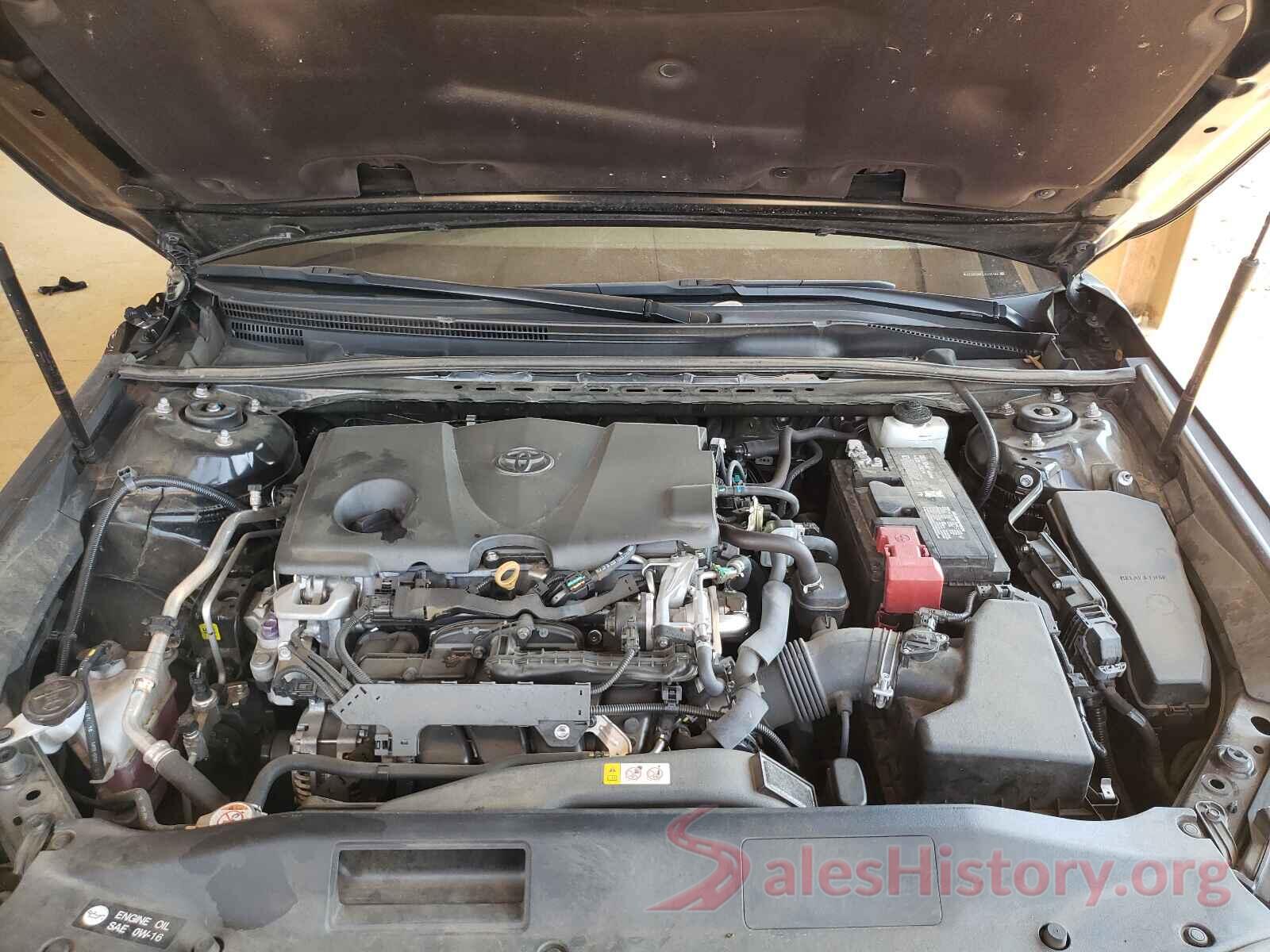 4T1B61HK3JU133182 2018 TOYOTA CAMRY