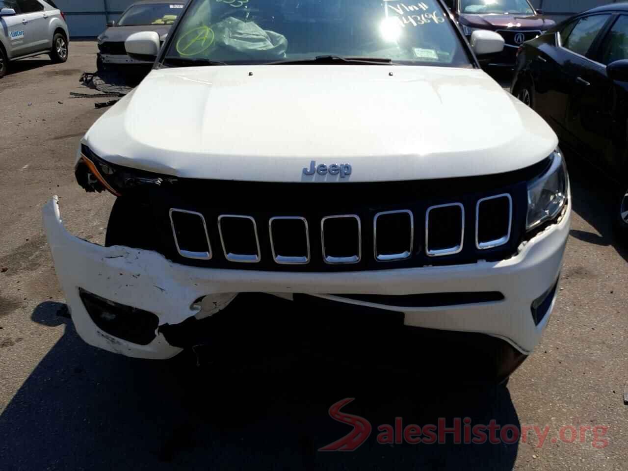 3C4NJDBB1JT143696 2018 JEEP COMPASS