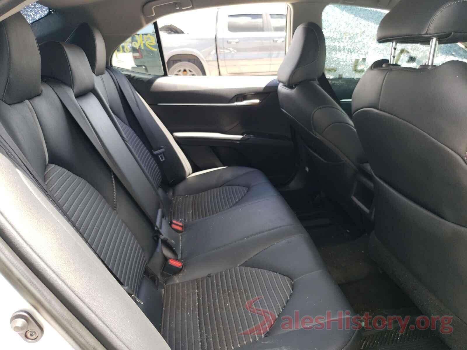 4T1B11HK6JU642892 2018 TOYOTA CAMRY