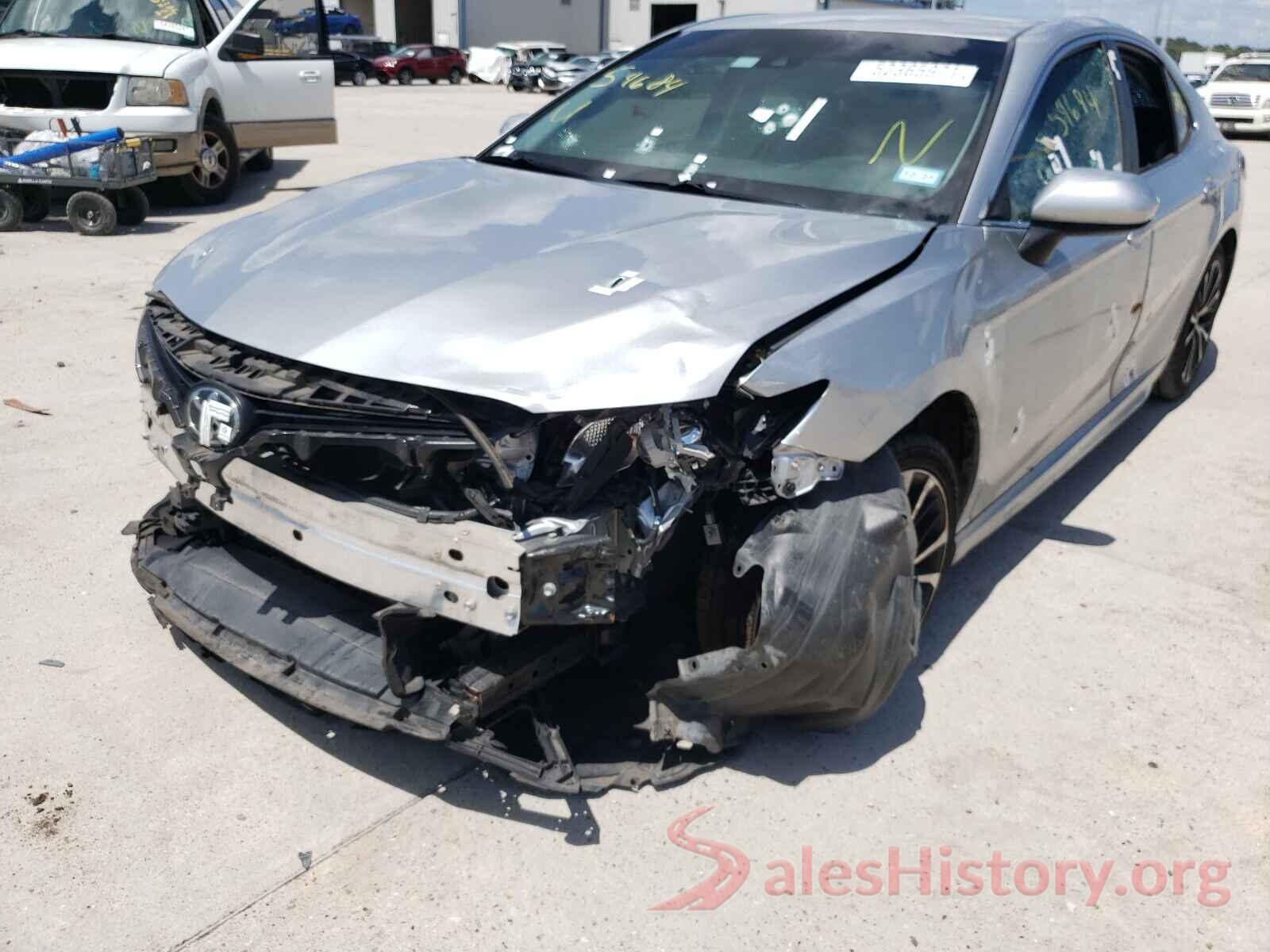 4T1B11HK6JU642892 2018 TOYOTA CAMRY