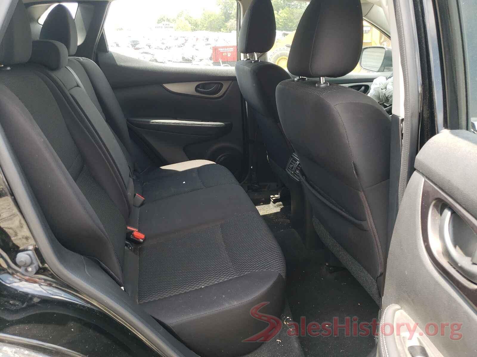 JN1BJ1CR2HW110243 2017 NISSAN ROGUE