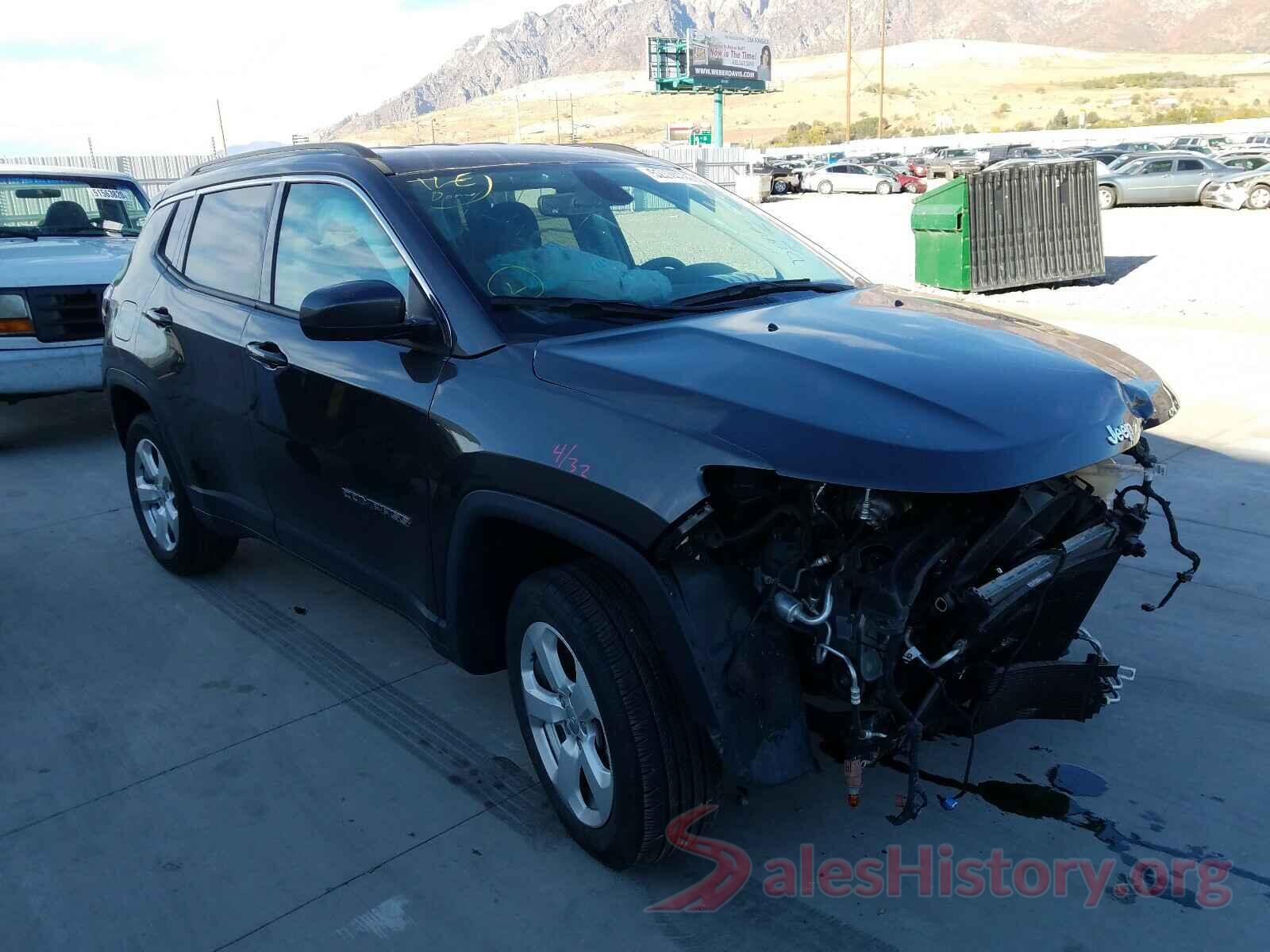 3C4NJDBBXKT595261 2019 JEEP COMPASS