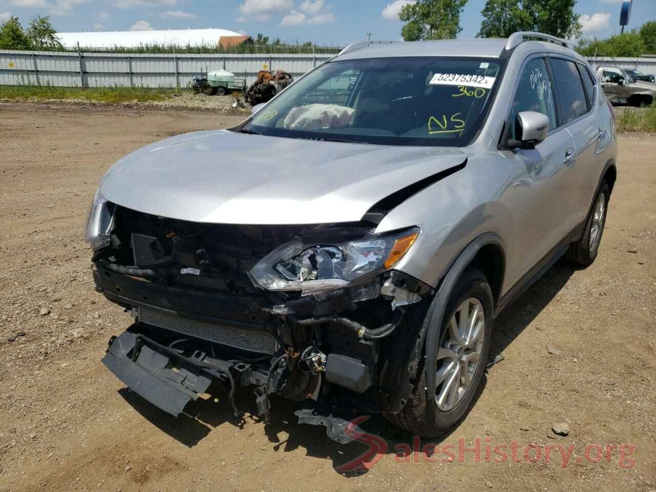 KNMAT2MV1HP597160 2017 NISSAN ROGUE