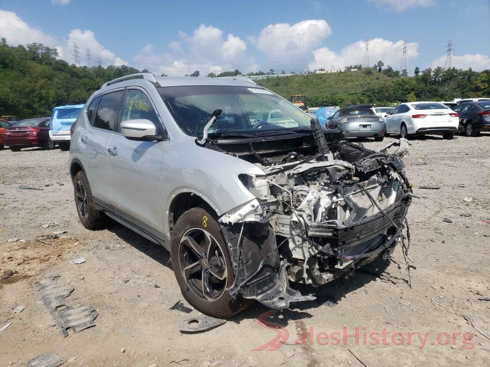 5N1AT2MV9JC708255 2018 NISSAN ROGUE