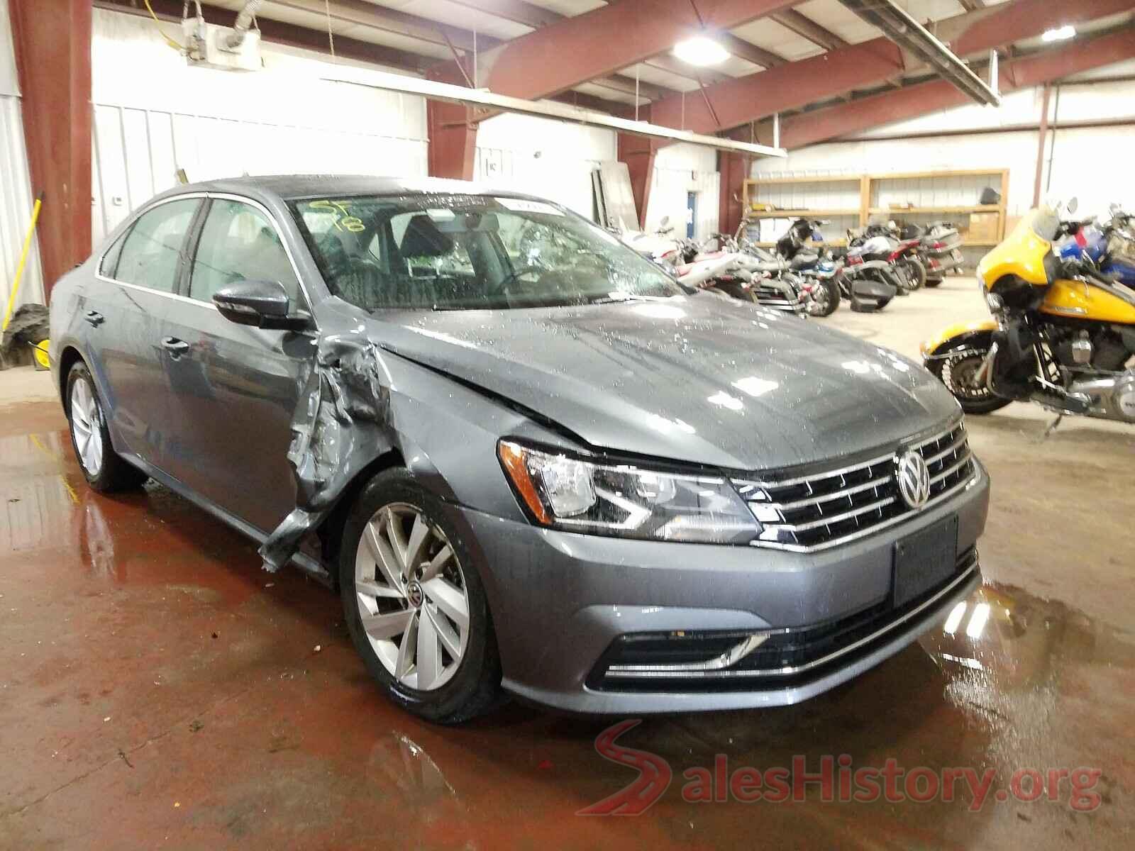 1VWBA7A30JC004490 2018 VOLKSWAGEN PASSAT