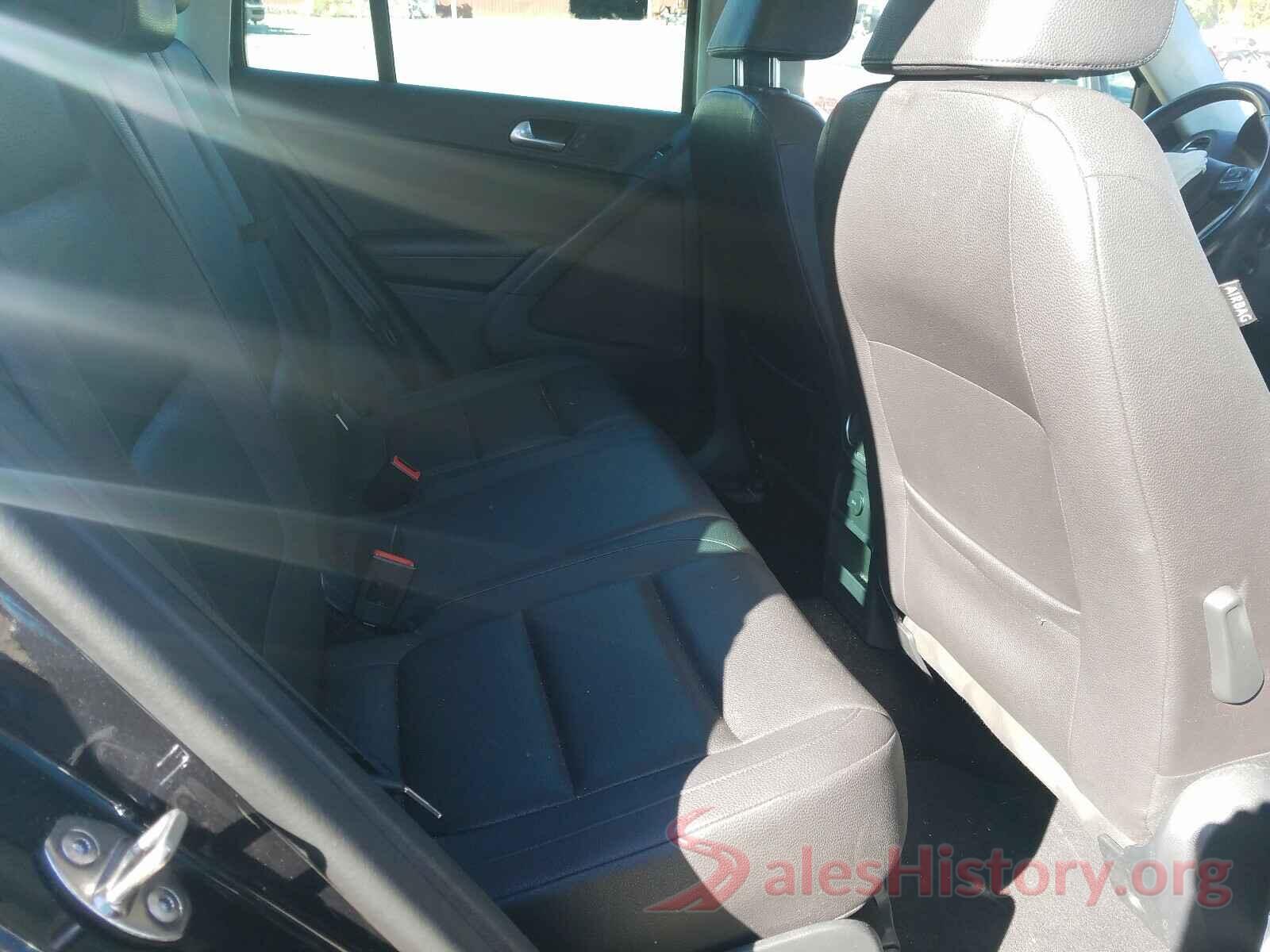 WVGSV7AXXHK014871 2017 VOLKSWAGEN TIGUAN