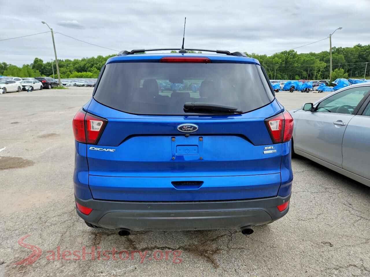 2019 FORD ESCAPE VIN 1FMCU9HD2KUB42872, left side view
