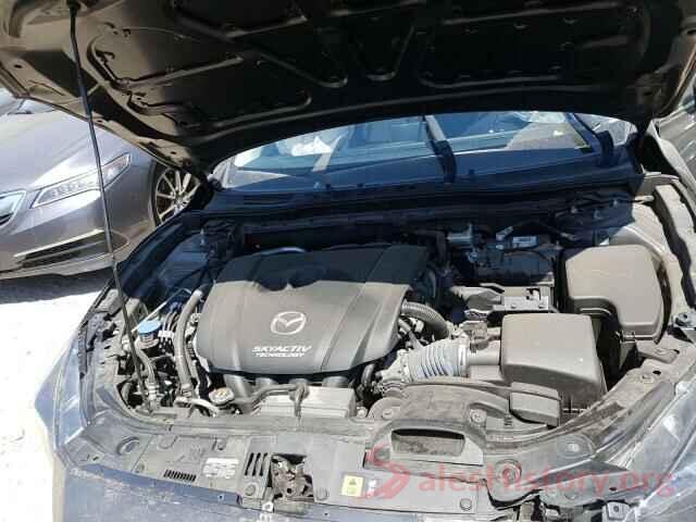 3MZBN1W38HM129675 2017 MAZDA 3