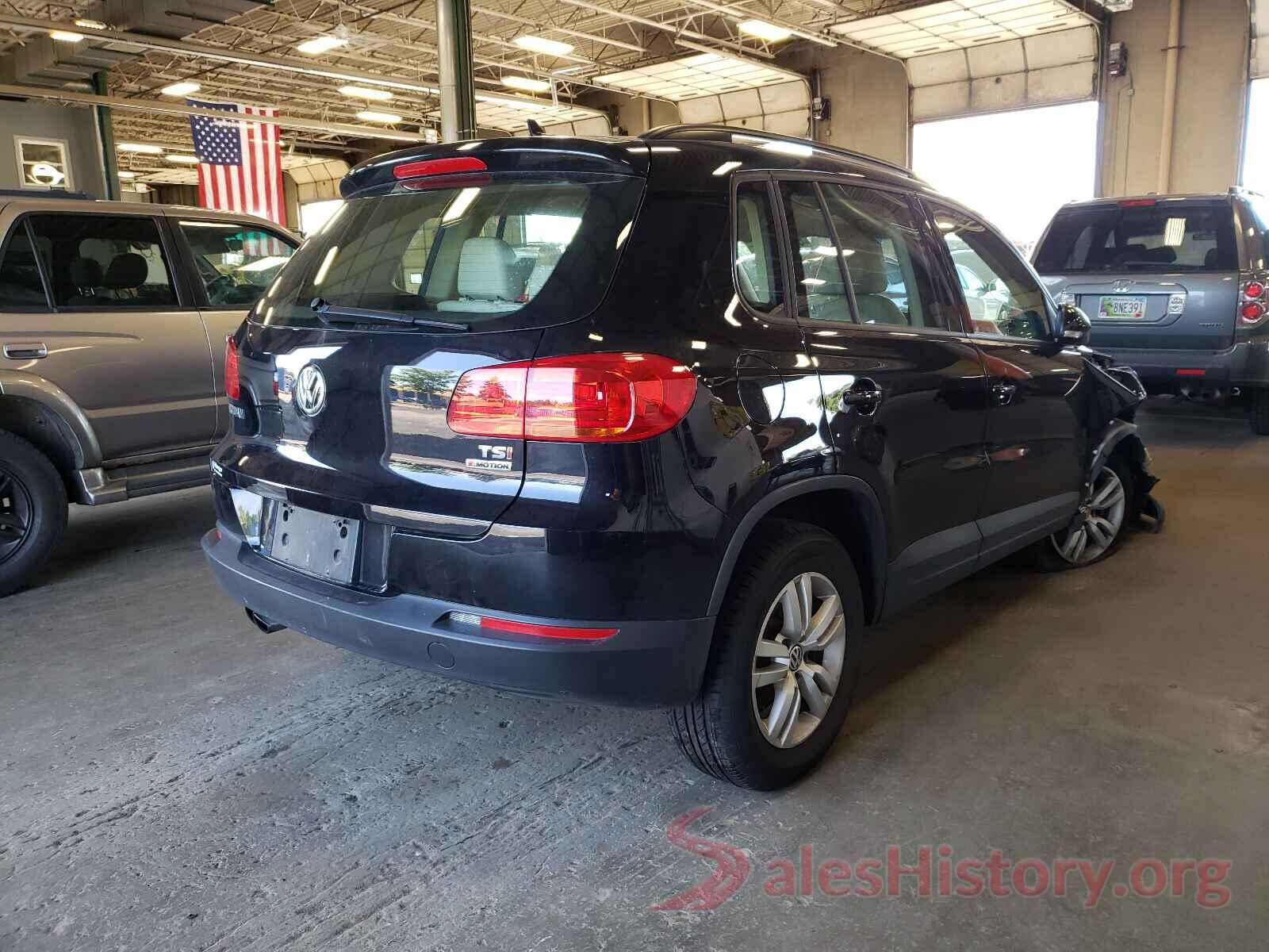 WVGBV7AX3HK011763 2017 VOLKSWAGEN TIGUAN