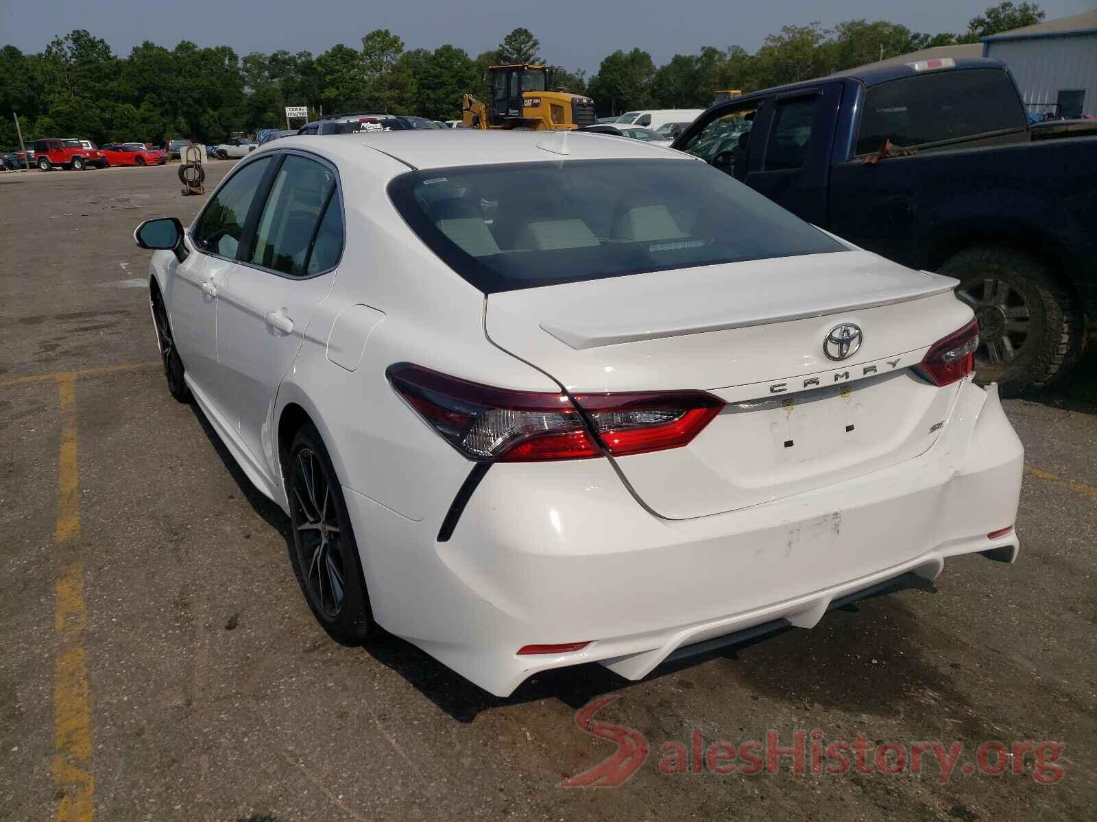 4T1G11AK3MU440094 2021 TOYOTA CAMRY