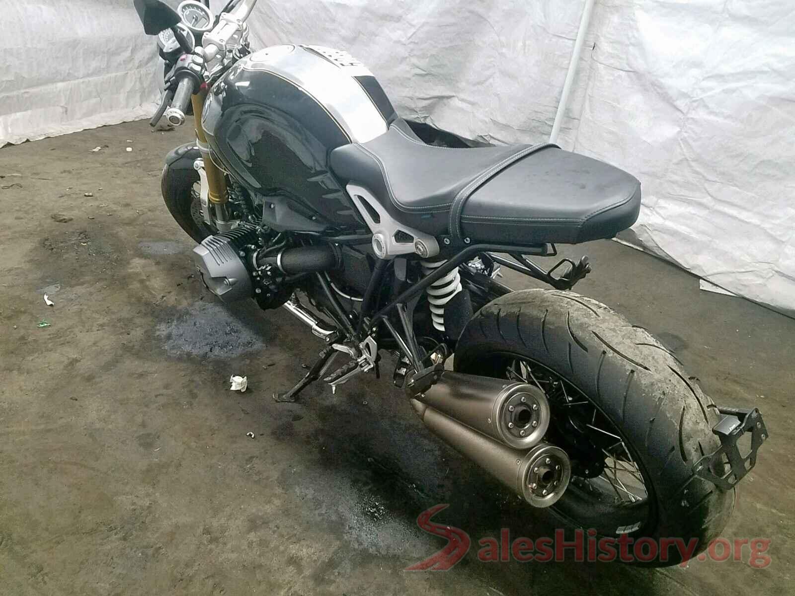 WB10J030XHZ698291 2017 BMW MOTORCYCLE