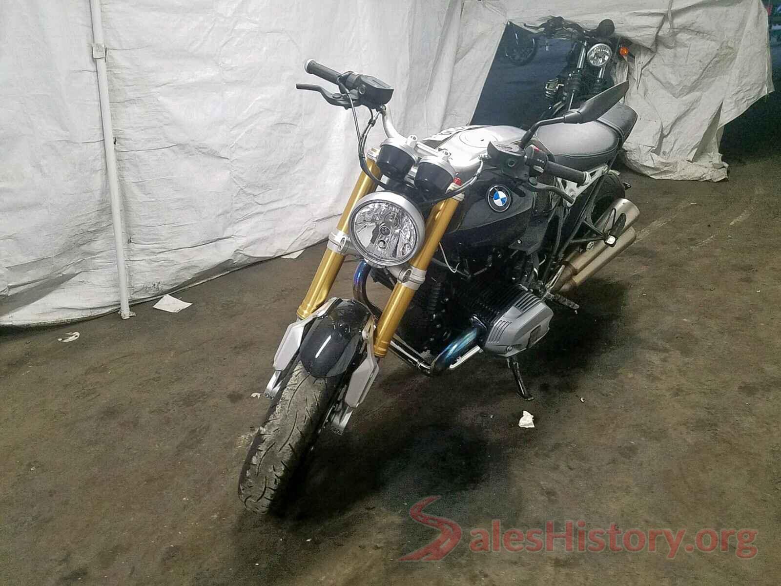 WB10J030XHZ698291 2017 BMW MOTORCYCLE