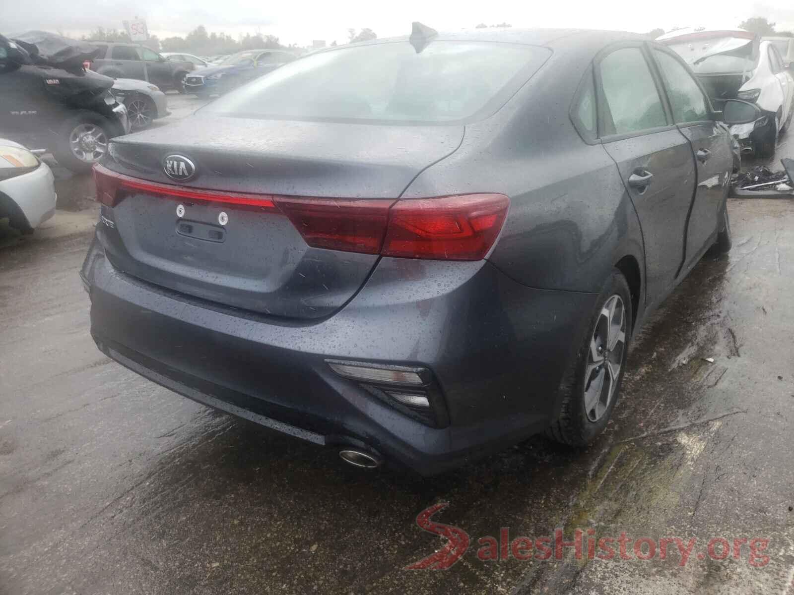 3KPF24AD9ME318807 2021 KIA FORTE