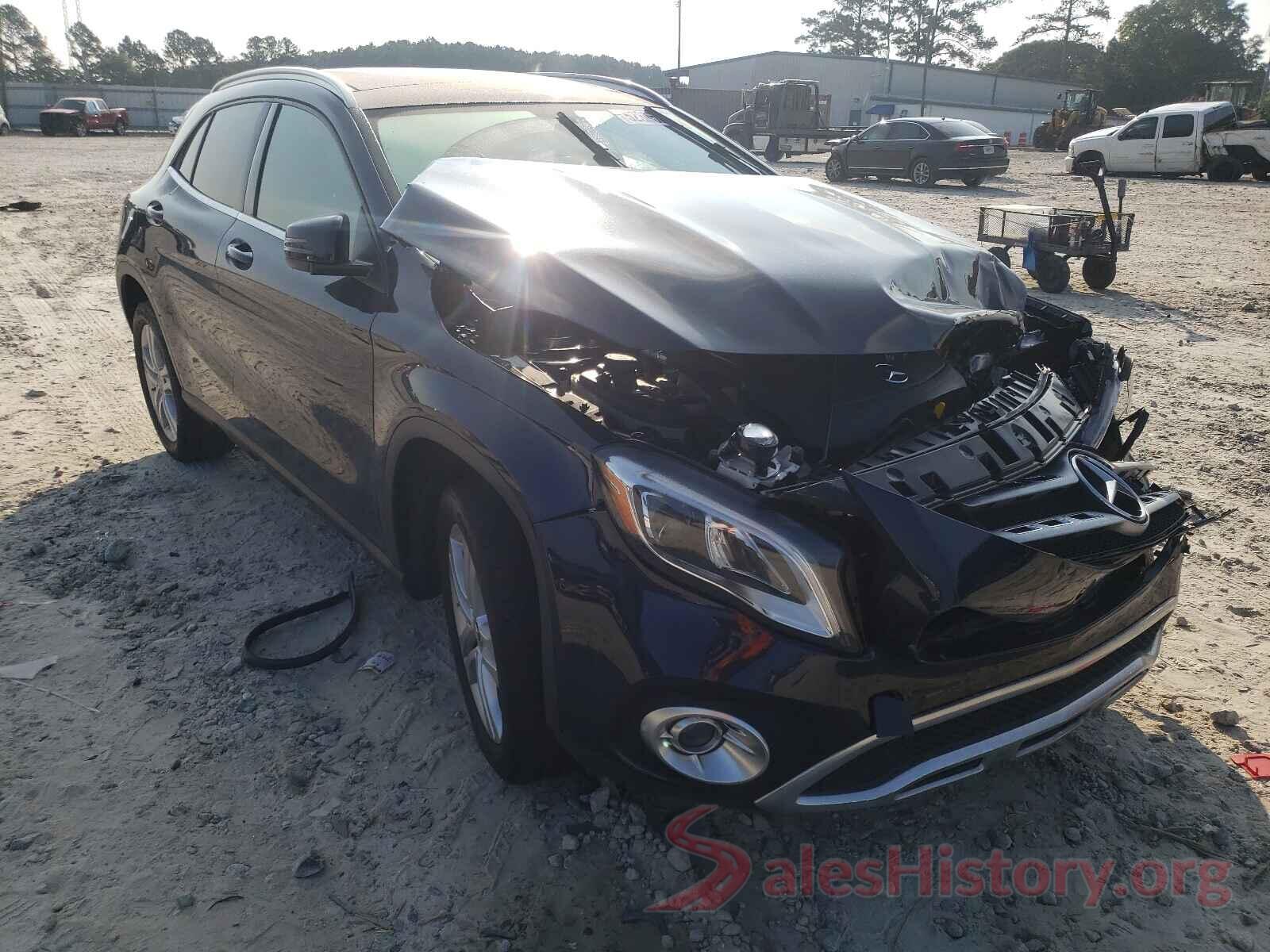 WDCTG4EB6JJ518825 2018 MERCEDES-BENZ GLA-CLASS