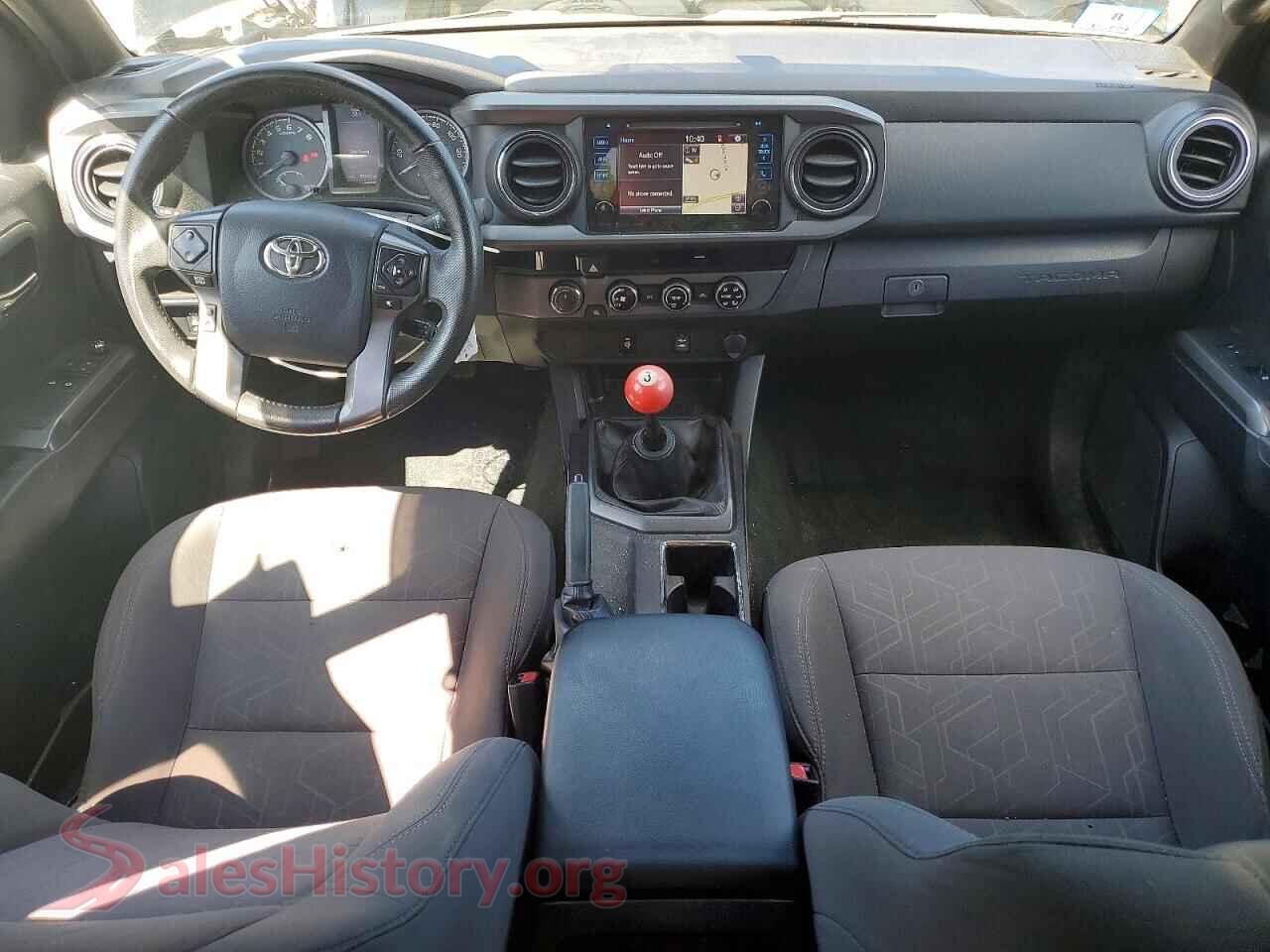 2017 TOYOTA TACOMA VIN 5TFSZ5AN2HX108080, interior dashboard