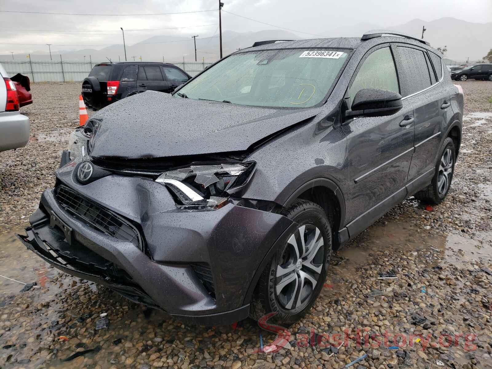 JTMBFREV8JD251262 2018 TOYOTA RAV4