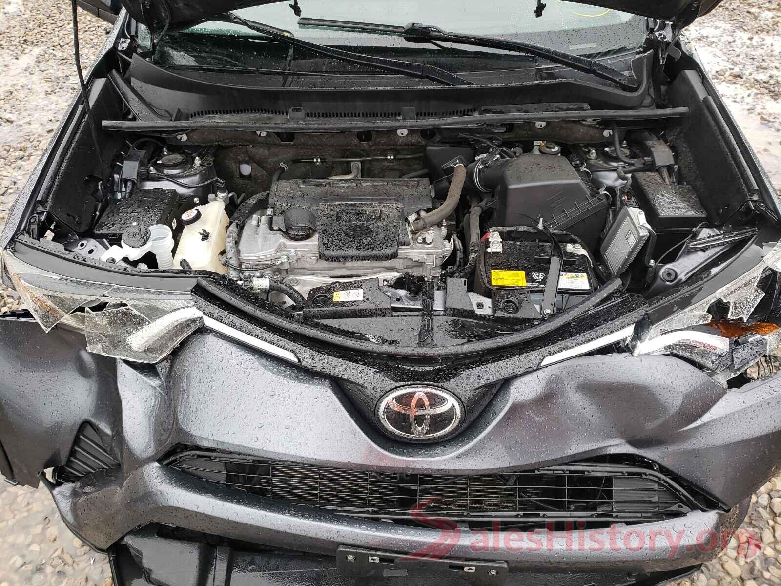 JTMBFREV8JD251262 2018 TOYOTA RAV4