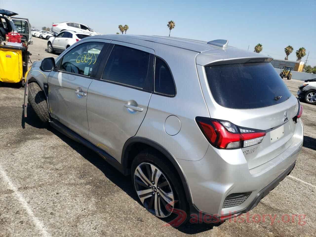 JA4AR3AU0LU024965 2020 MITSUBISHI OUTLANDER