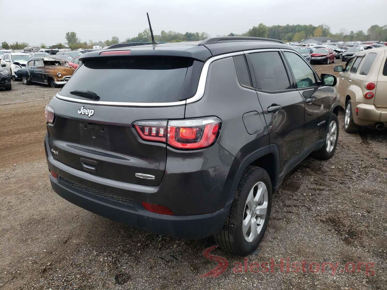 3C4NJDBB0JT434822 2018 JEEP COMPASS