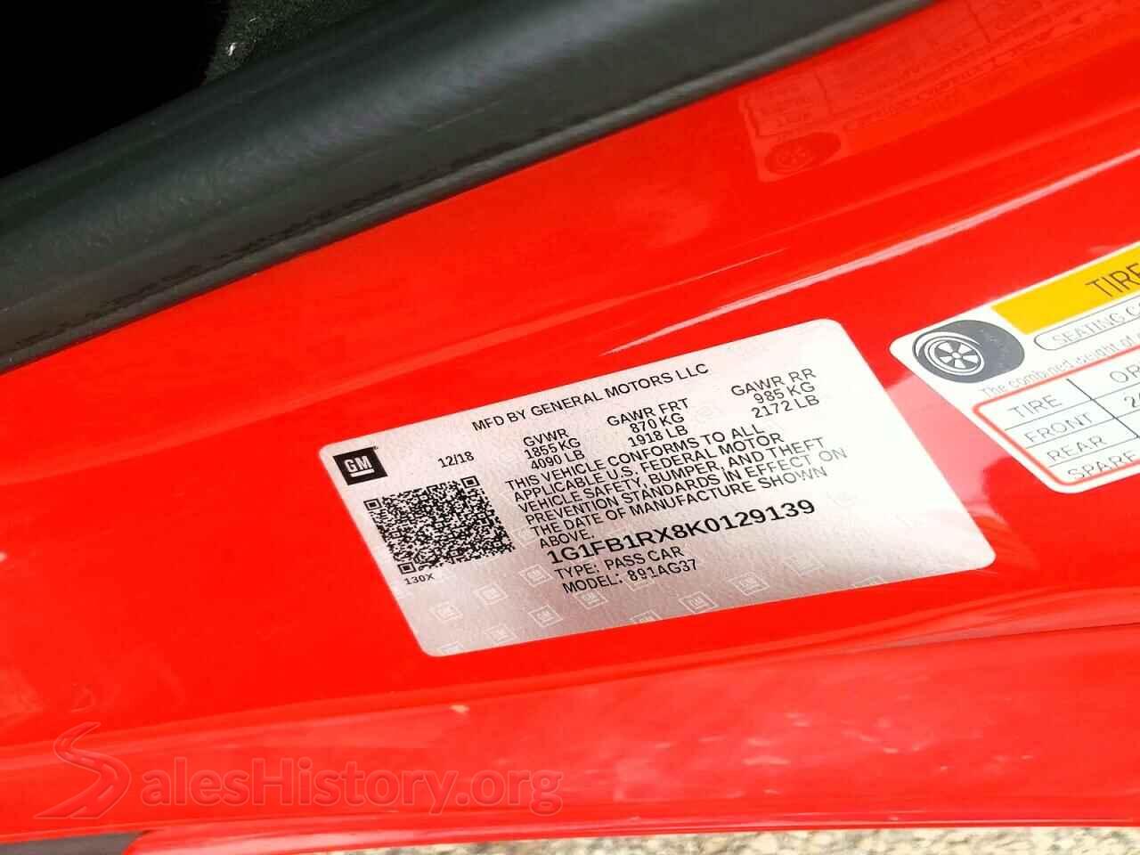 2019 CHEVROLET CAMARO VIN 1G1FB1RX8K0129139, wheel and tire