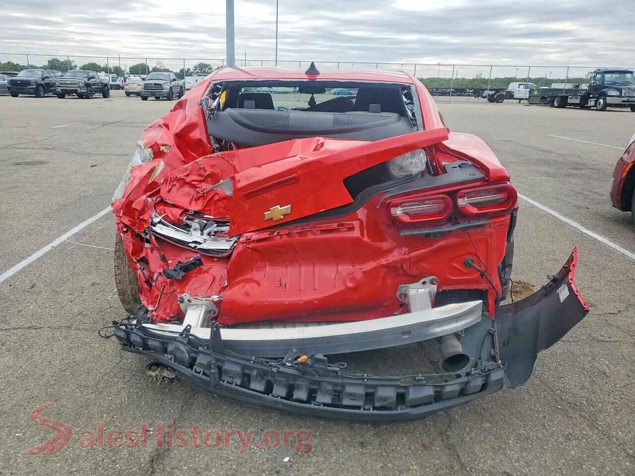 2019 CHEVROLET CAMARO VIN 1G1FB1RX8K0129139, left side view