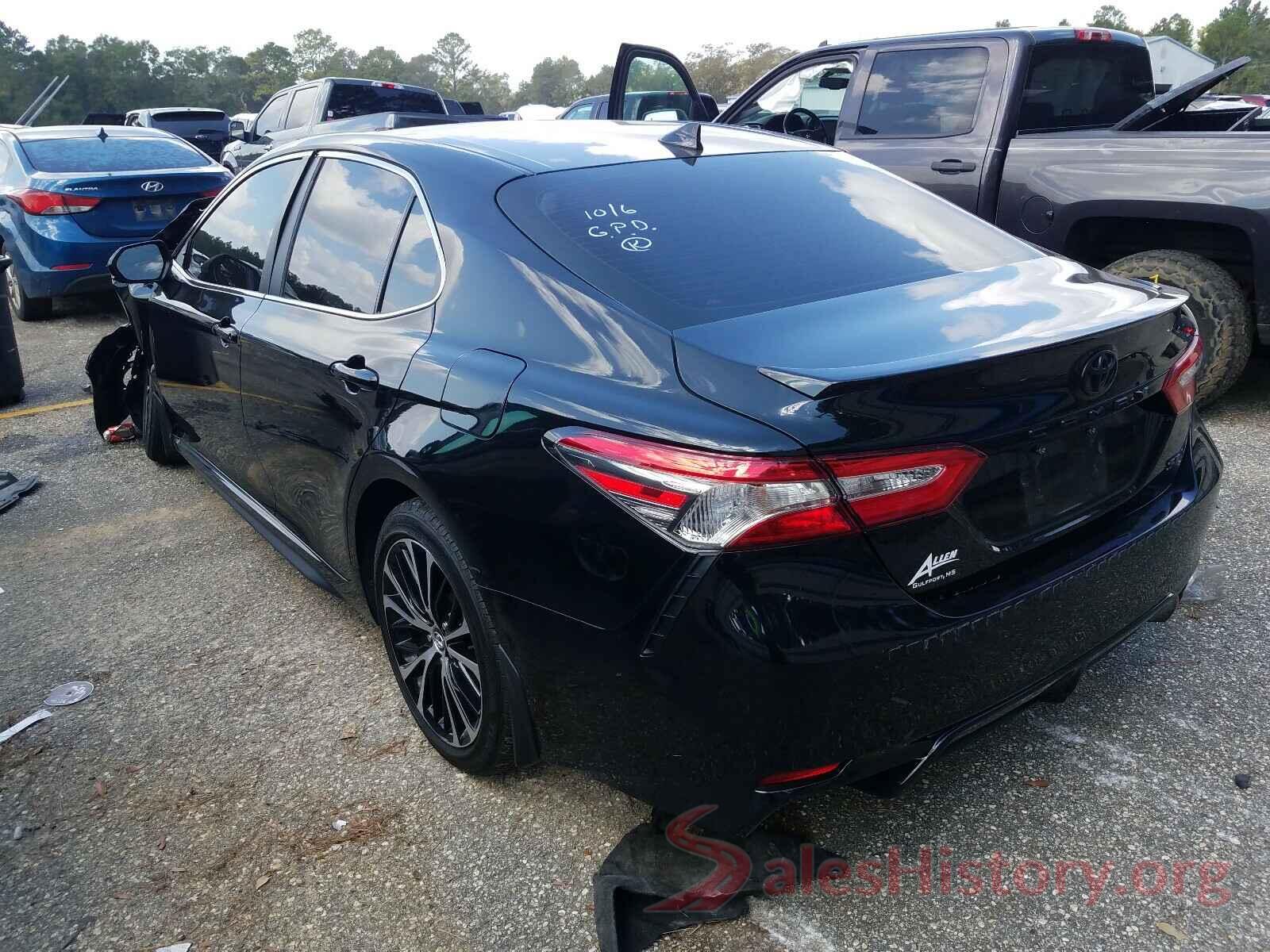 4T1B11HK7KU298023 2019 TOYOTA CAMRY