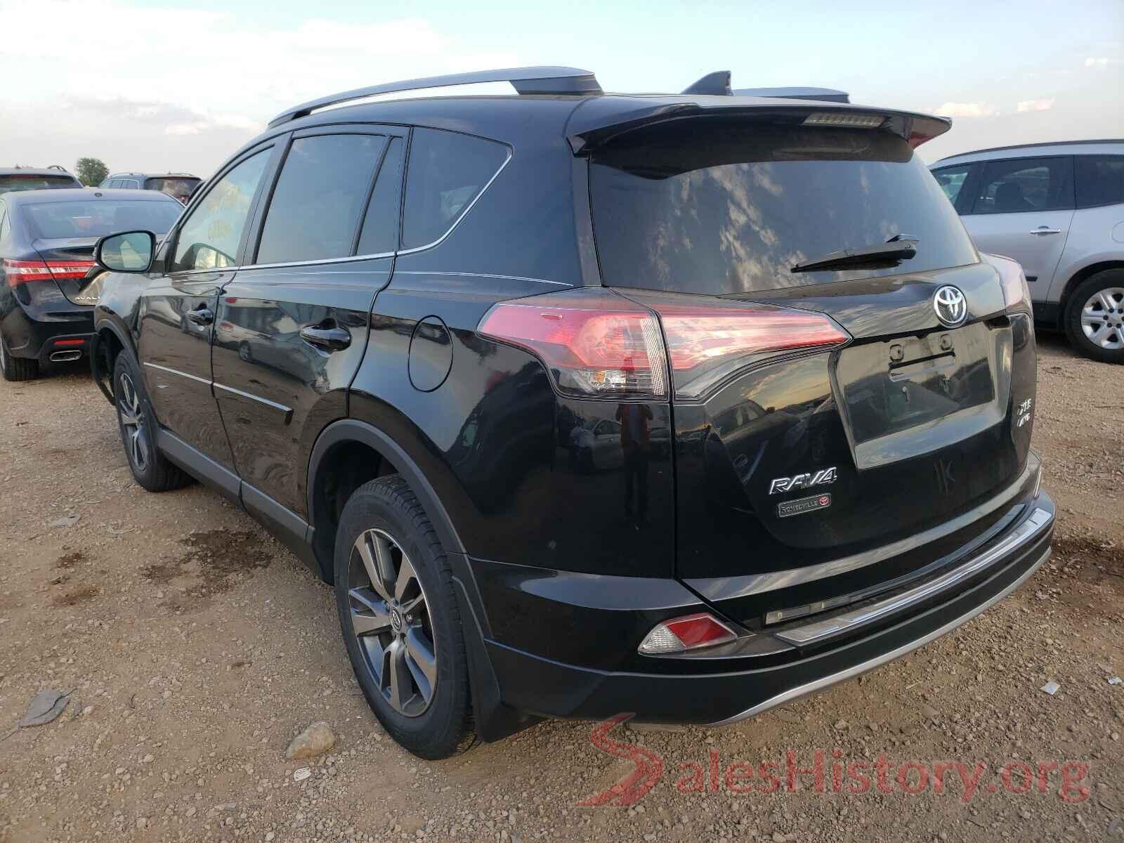 2T3RFREV8JW753125 2018 TOYOTA RAV4