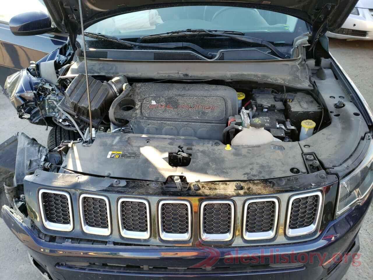 3C4NJDBB2JT131413 2018 JEEP COMPASS