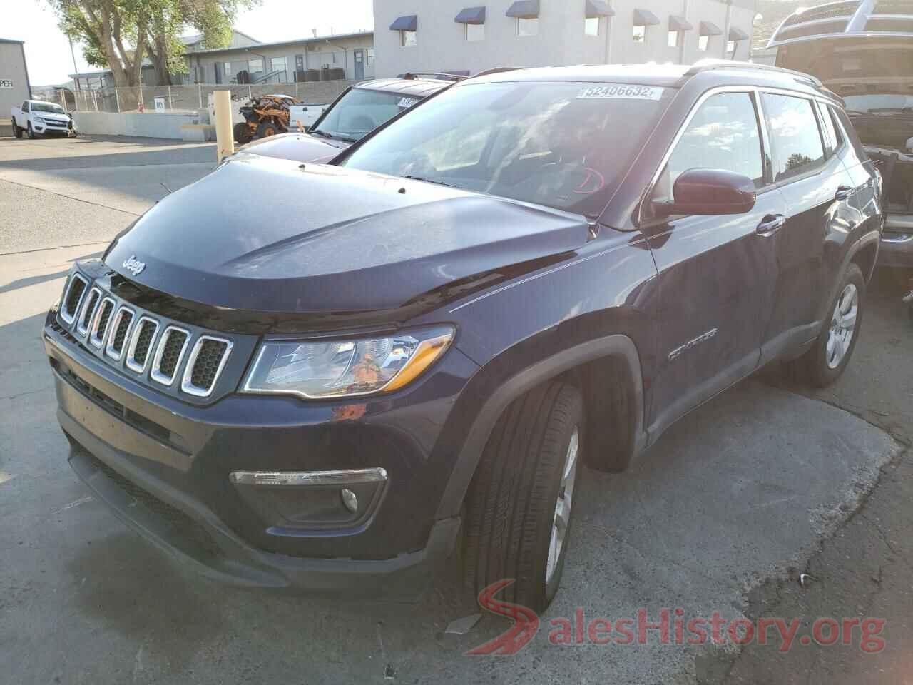 3C4NJDBB2JT131413 2018 JEEP COMPASS