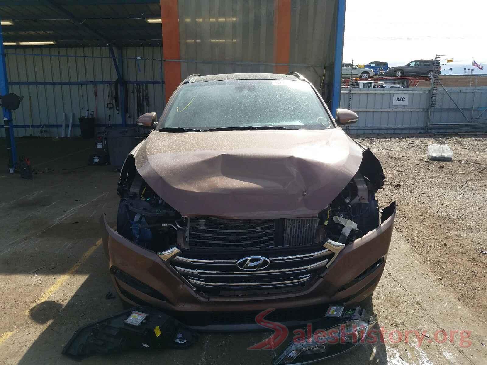 KM8J33A23HU375068 2017 HYUNDAI TUCSON