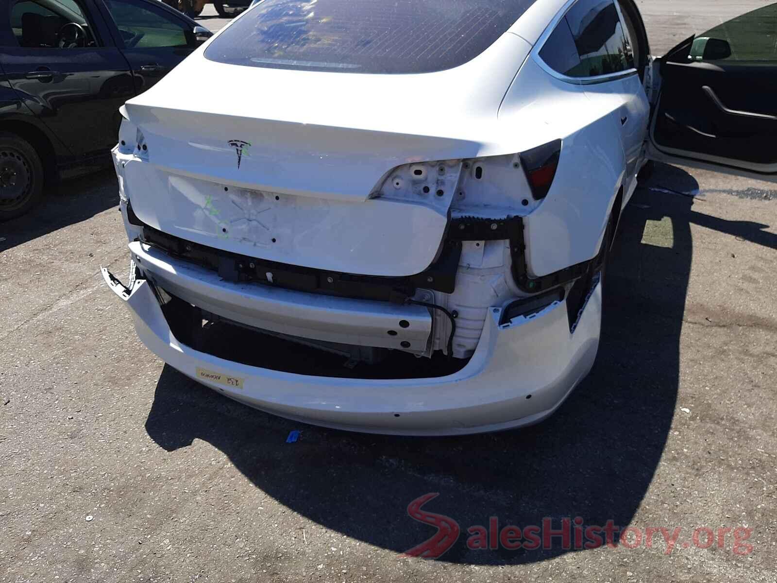 5YJ3E1EA4JF005677 2018 TESLA MODEL 3