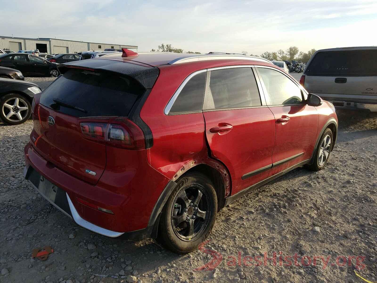 KNDCC3LC8K5343978 2019 KIA NIRO