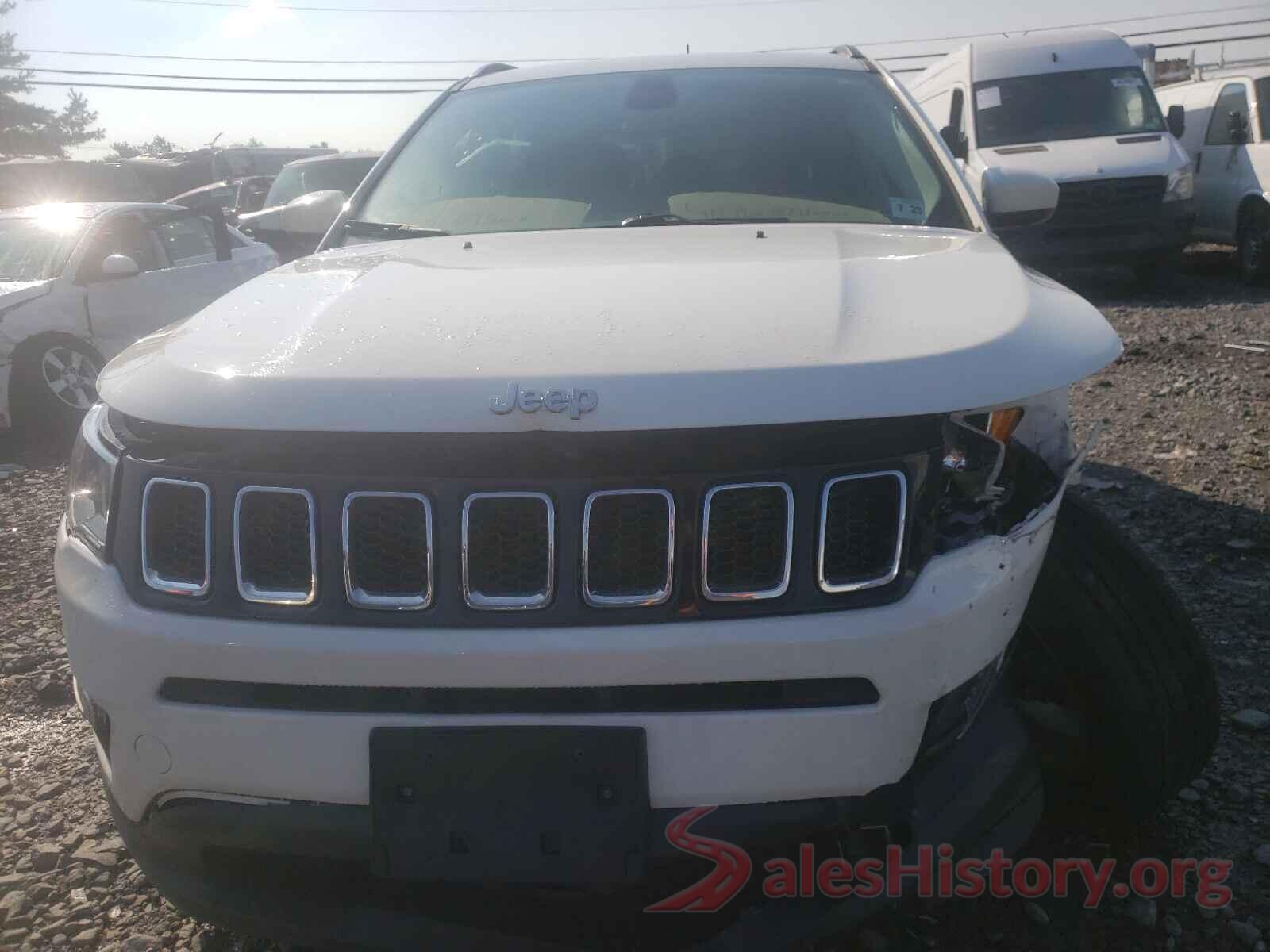 3C4NJDBB8JT434244 2018 JEEP COMPASS