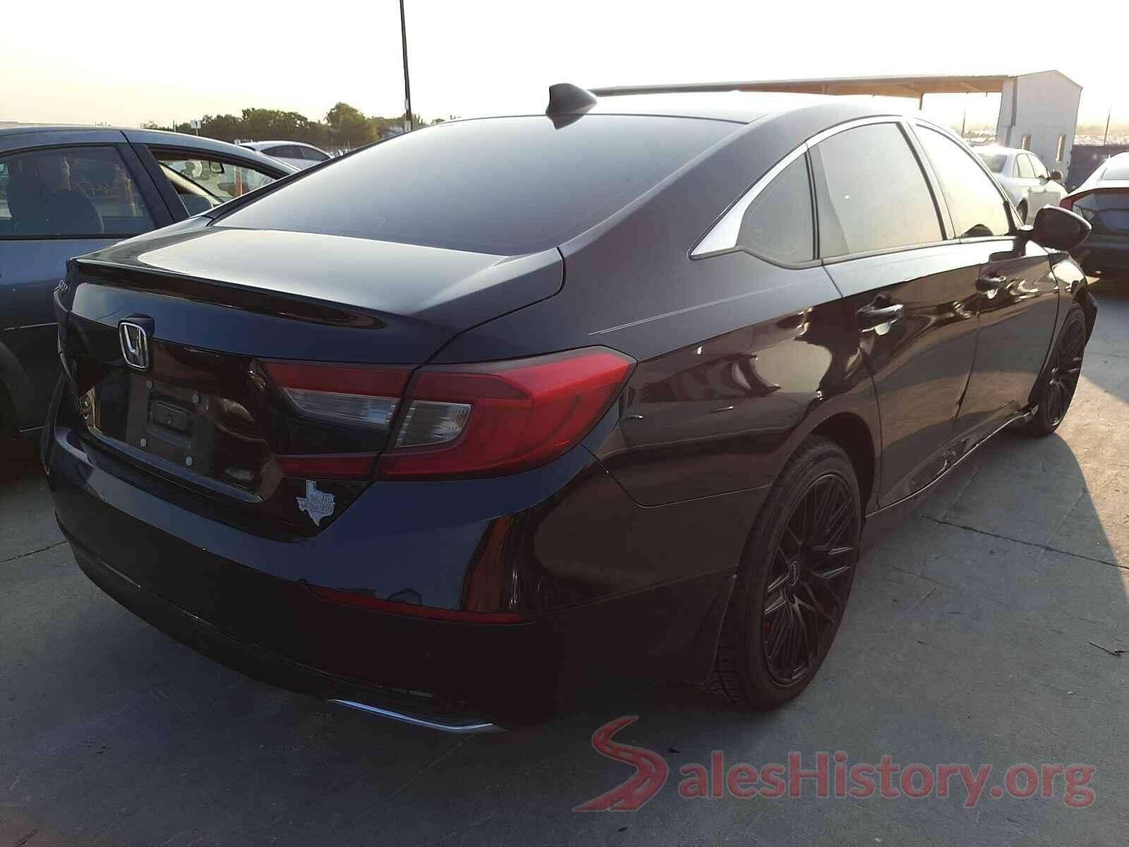 1HGCV1F14JA251489 2018 HONDA ACCORD