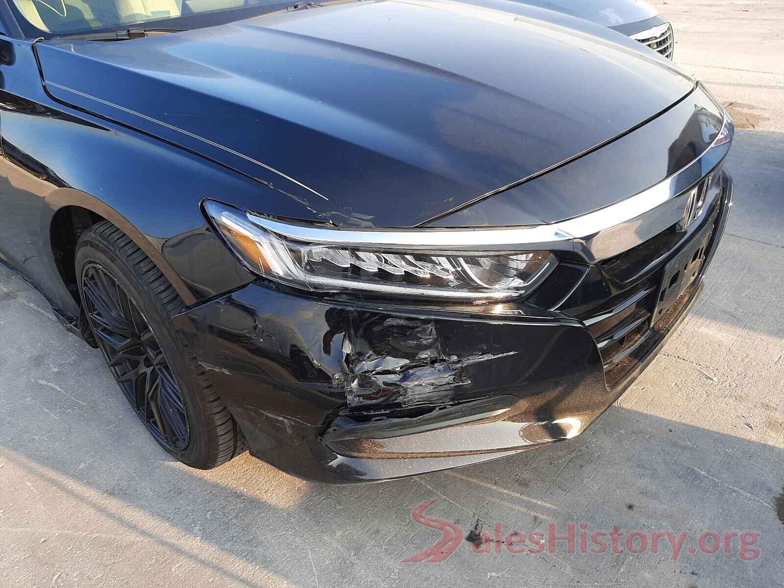 1HGCV1F14JA251489 2018 HONDA ACCORD