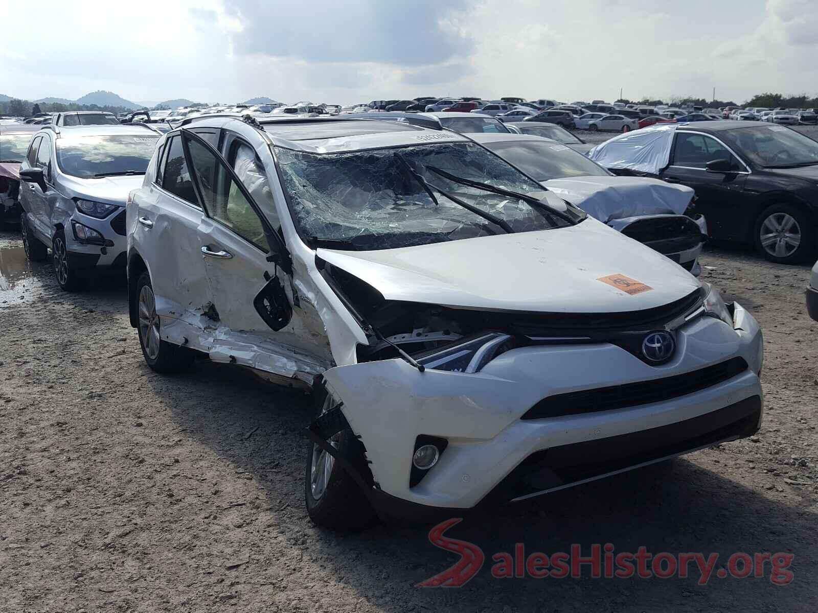 JTMDJREV6HD076088 2017 TOYOTA RAV4