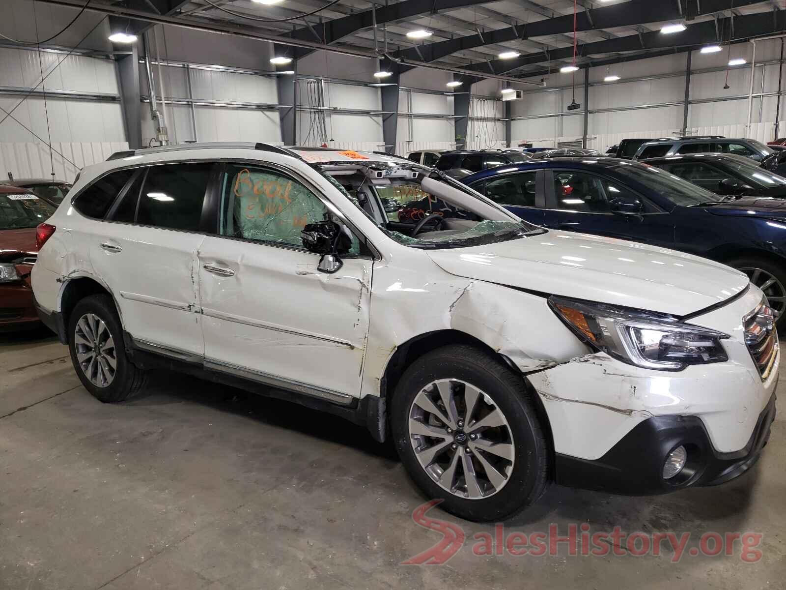 4S4BSETC7J3374879 2018 SUBARU OUTBACK