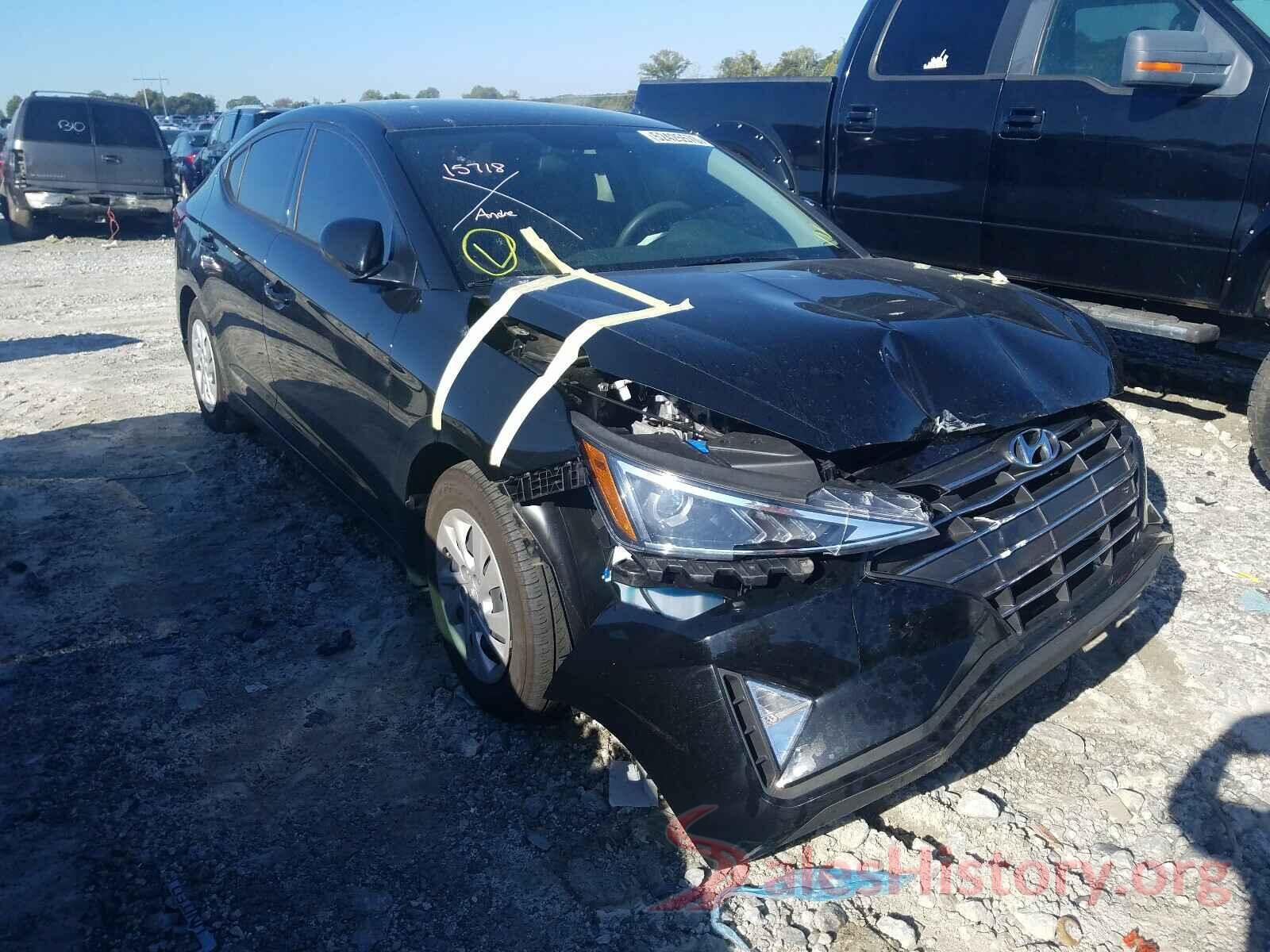 5NPD74LF7KH477065 2019 HYUNDAI ELANTRA