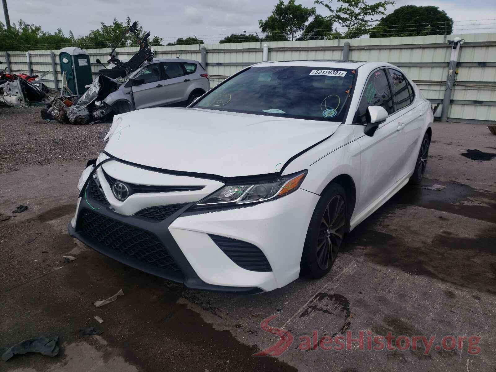 4T1B11HK3JU015745 2018 TOYOTA CAMRY