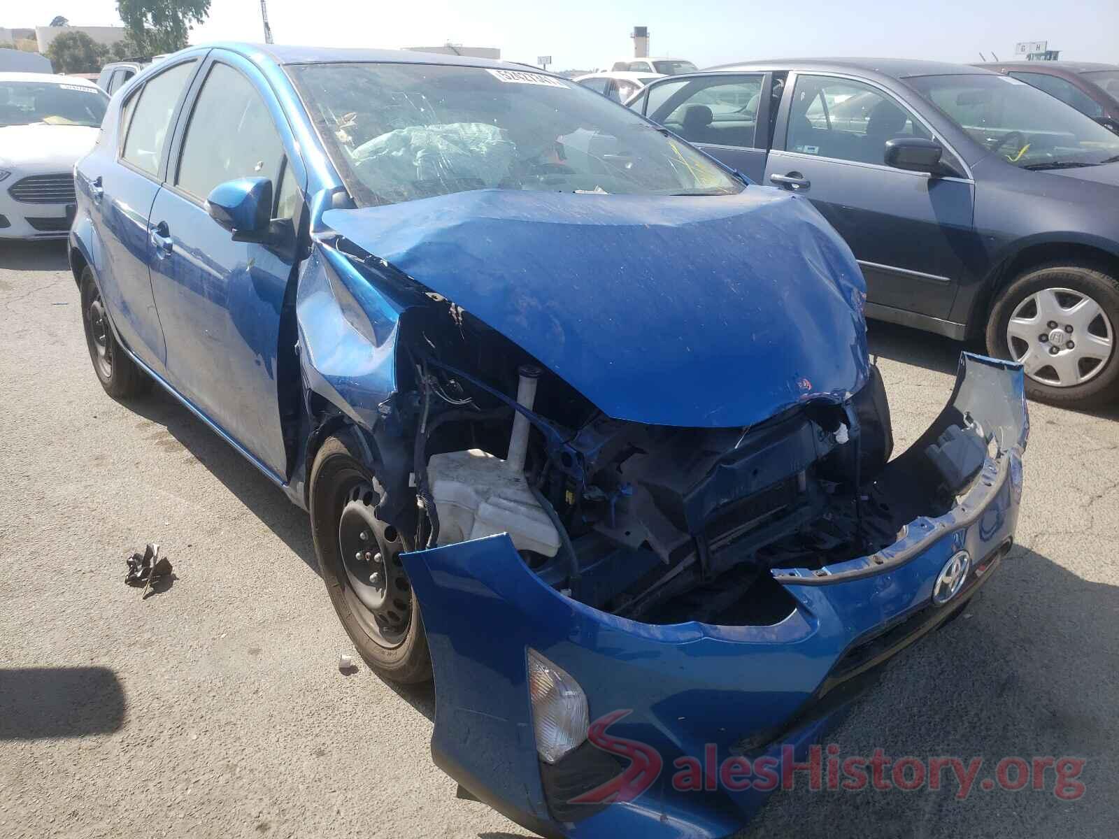 JTDKDTB35G1135582 2016 TOYOTA PRIUS