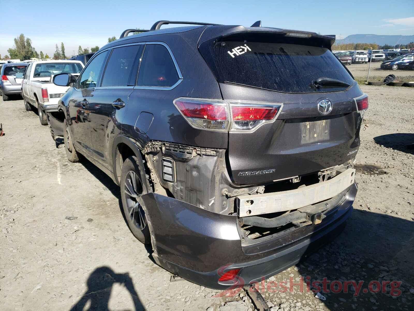 5TDJKRFH2GS500393 2016 TOYOTA HIGHLANDER