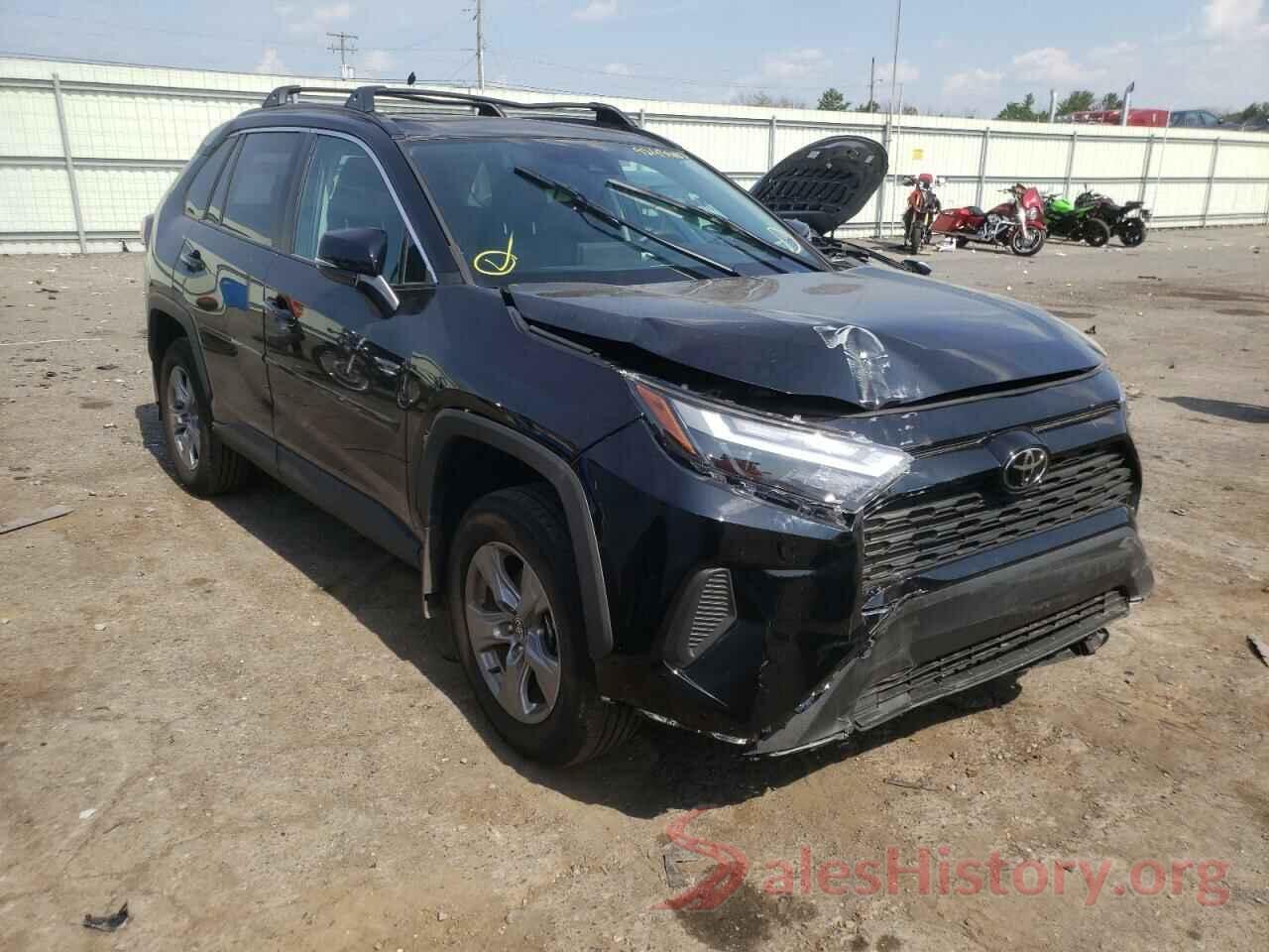 2T3P1RFV1NC261161 2022 TOYOTA RAV4