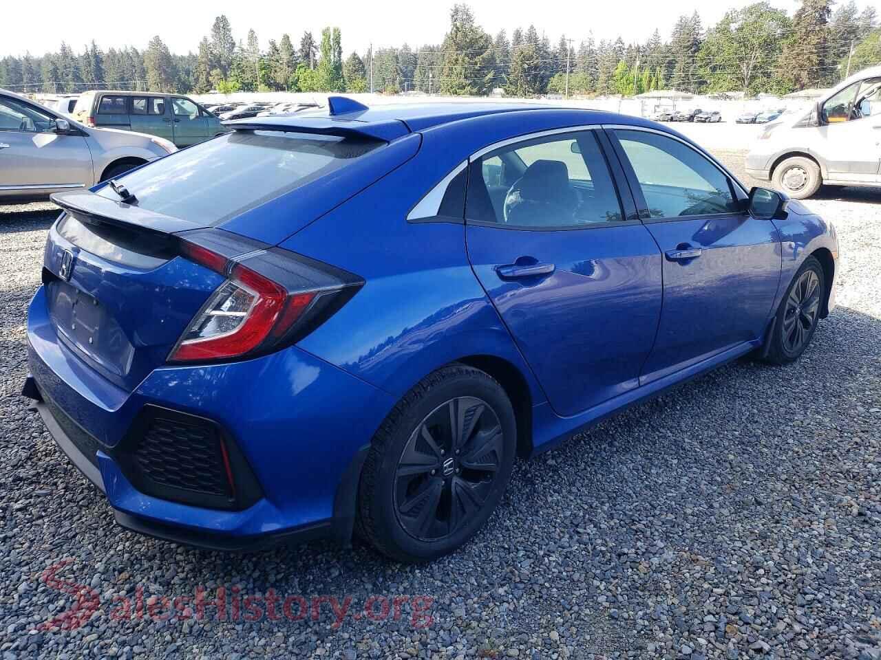 2018 HONDA CIVIC VIN SHHFK7H5XJU424929, right side view